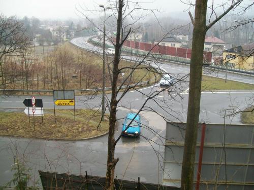 Zamknij