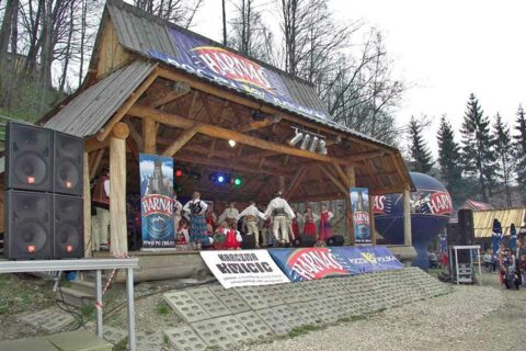 Występ zespołu regionalnego „Mali Hyrni” z Nowego Targu