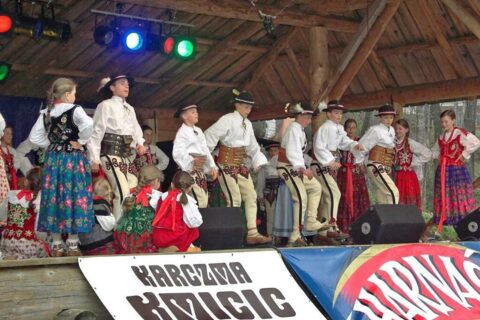 Występ zespołu regionalnego „Mali Hyrni” z Nowego Targu