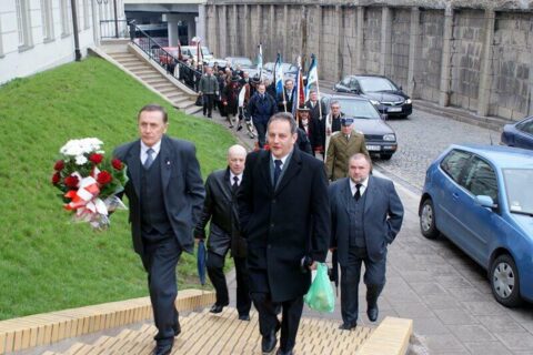 Warszawa - 15 04 2010 - pożegnanie prezydenta RP_1