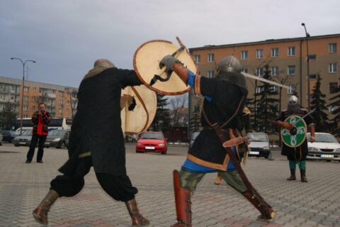 Pokaz walk i rzemiosła Wikingów_51