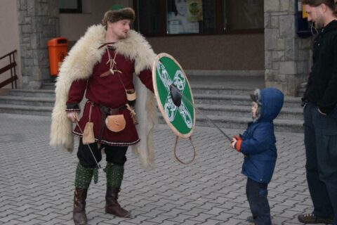 Pokaz walk i rzemiosła Wikingów_73