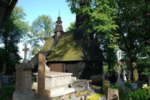 Kościół Św Anny na nowotarskim cmentarzu._27