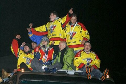 Festa kibiców po zwycięstwie Wojasa Podhale_47