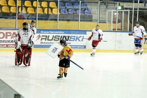 Inauguracja rozgrywek hokejowych na Igrzyskach_45