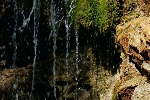 Vysny vodopad