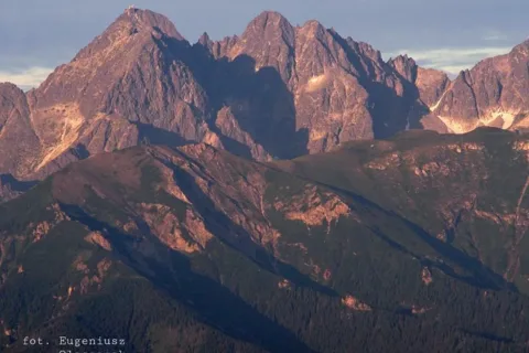 Tatry z Pienin. Grupa Łomnicy i Durnego.