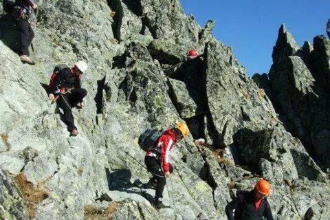 malo miesta na Gerlachu - aj preto sa tu nebyva velmi dlho