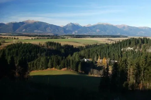 Zapadne Tatry ponad Hlboke