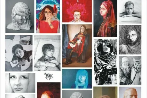 Otwarcie wystawy prac uczniów "AUTOPORTRET 2010"