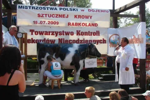 X Jubileuszowe MISTRZOSTWA POLSKI W DOJENIU SZTUCZNEJ KROWY