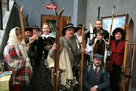 RAUT NARCIARSKI - PRZYJACIELE – MIECIOWI KRÓLOWI ŁĘGOWSKIEMU