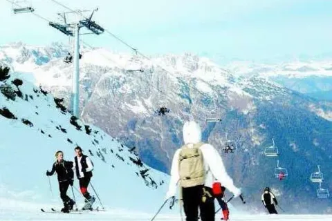 Ski–touring, ski–alpinizm