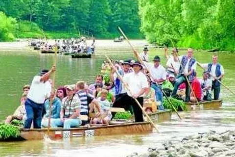 Spływ tratwami przez przełom Dunajca