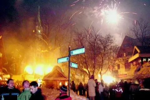 Podhalański sylwester na lodzie i na basenie
