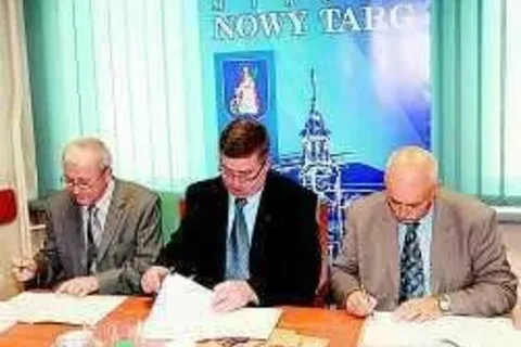 Na Dunajcu stanie drugi most
