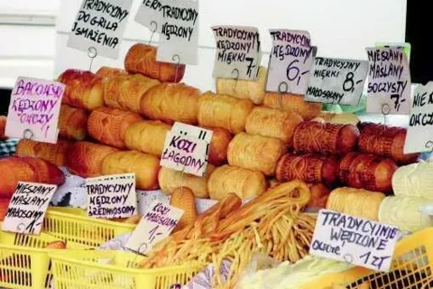 Bacowie oszukują, bo wędzą sery w kawie!