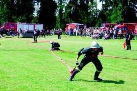 Wodą w pachołki