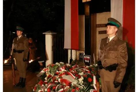 Nowy Targ pamięta o Katyniu [fotoreportaż]