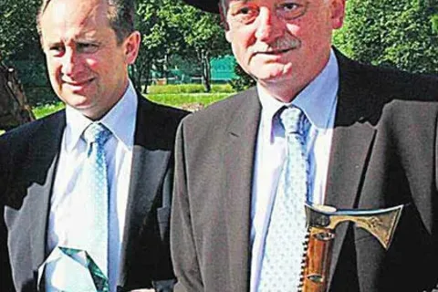 Minister zwolniony. COS bez pieniędzy?