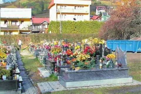 Miejsca na pochówek zmarłych nie braknie