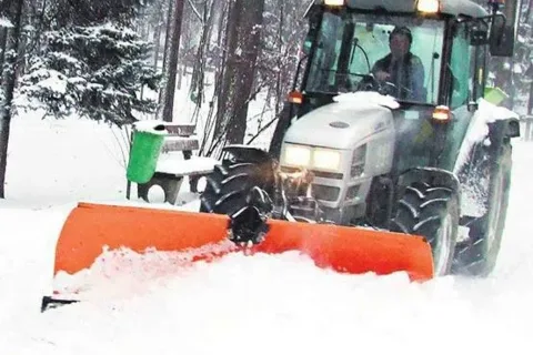 Nie brakuje pieniędzy na odśnieżanie dróg