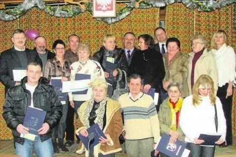 Laureci z czekami