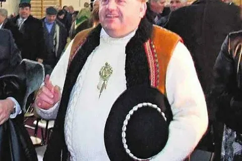 Senator z Podhala 8 lat używał działki za darmo
