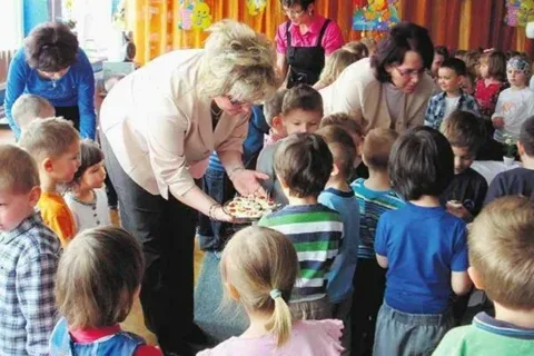 RABKA ZDRÓJ. Przedszkolaki podzieliły się jajeczkiem