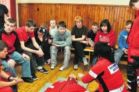 Uczyli najmłodszych jak spieszyć z pomocą