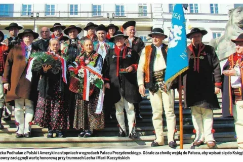Oddali życie za nasom ślebode