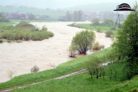 Wysoki stan wód w podhalańskich rzekach [film, zdjęcia!]
