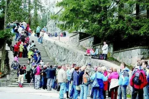 Kolejka do kolejki
