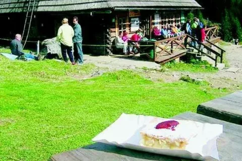 Zjeść osiem szarlotek i przejść całe Tatry