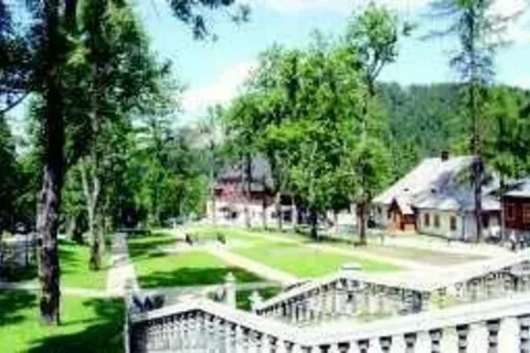 Spocznij w cieniu w Kuźnicach