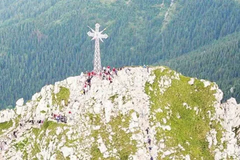 Krzyża nie profanujmy!