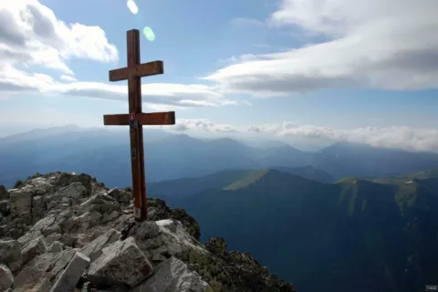 Szlaki po słowackiej stronie Tatr już otwarte
