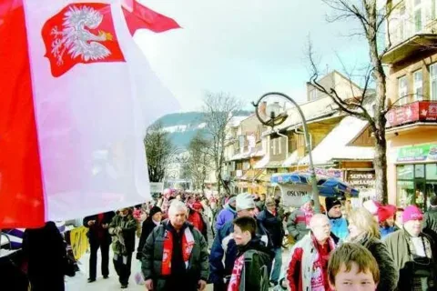Skoki: utrapienie czy żyła złota dla górali?