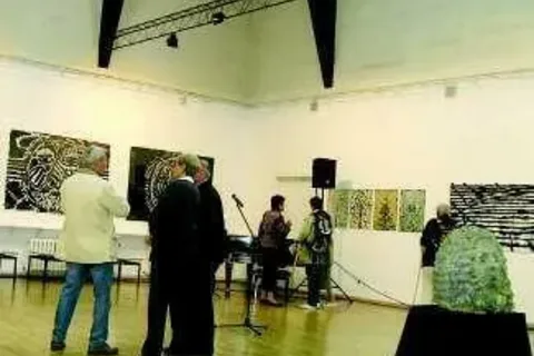 Przecieka dach w galerii