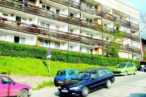 Nad blokiem unosi się duch Anioła...