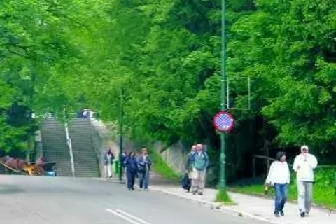 Nie busem czy dorożką, a tramwajem do Kuźnic