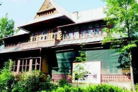 Wojewoda podarował willę Okszę muzeum
