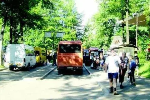 Wojna zakopiańskich busiarzy o Morskie Oko