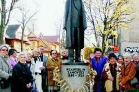 Cepculki oddały hołd hrabiemu