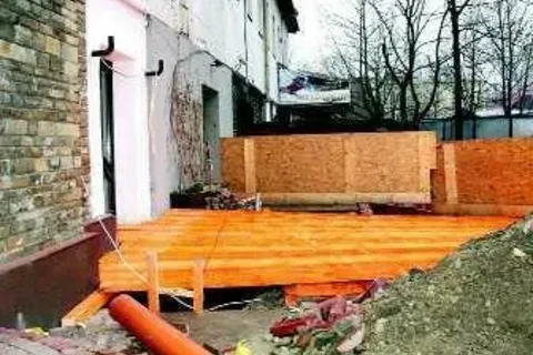 Wielka dziura na Krupówkach będzie załatana jeszcze przed zimą