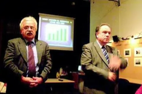 Pan w tych ładnych butach nie przejdzie