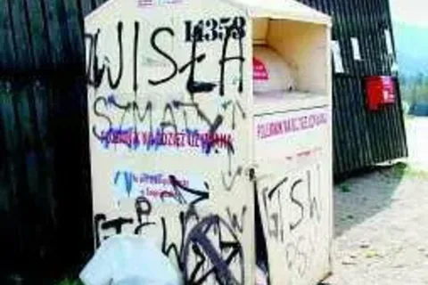 Pojemniki na odzież już nie wystarczają