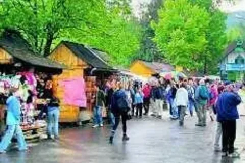 Gorąco na straganach pod Gubałówką