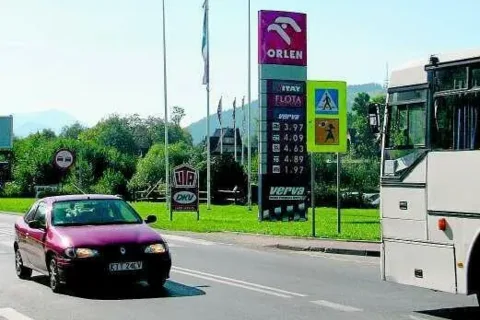 Czy najpierw musi zginąć ośmiu ludzi?