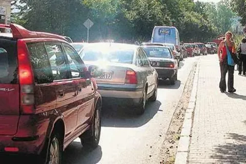 Postoisz w korku nim dojedziesz do szpitala